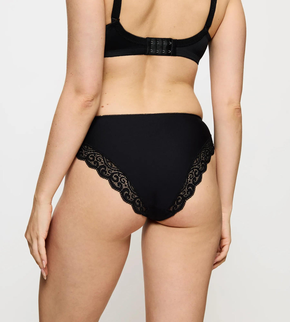 Triumph Amourette Tai Briefs