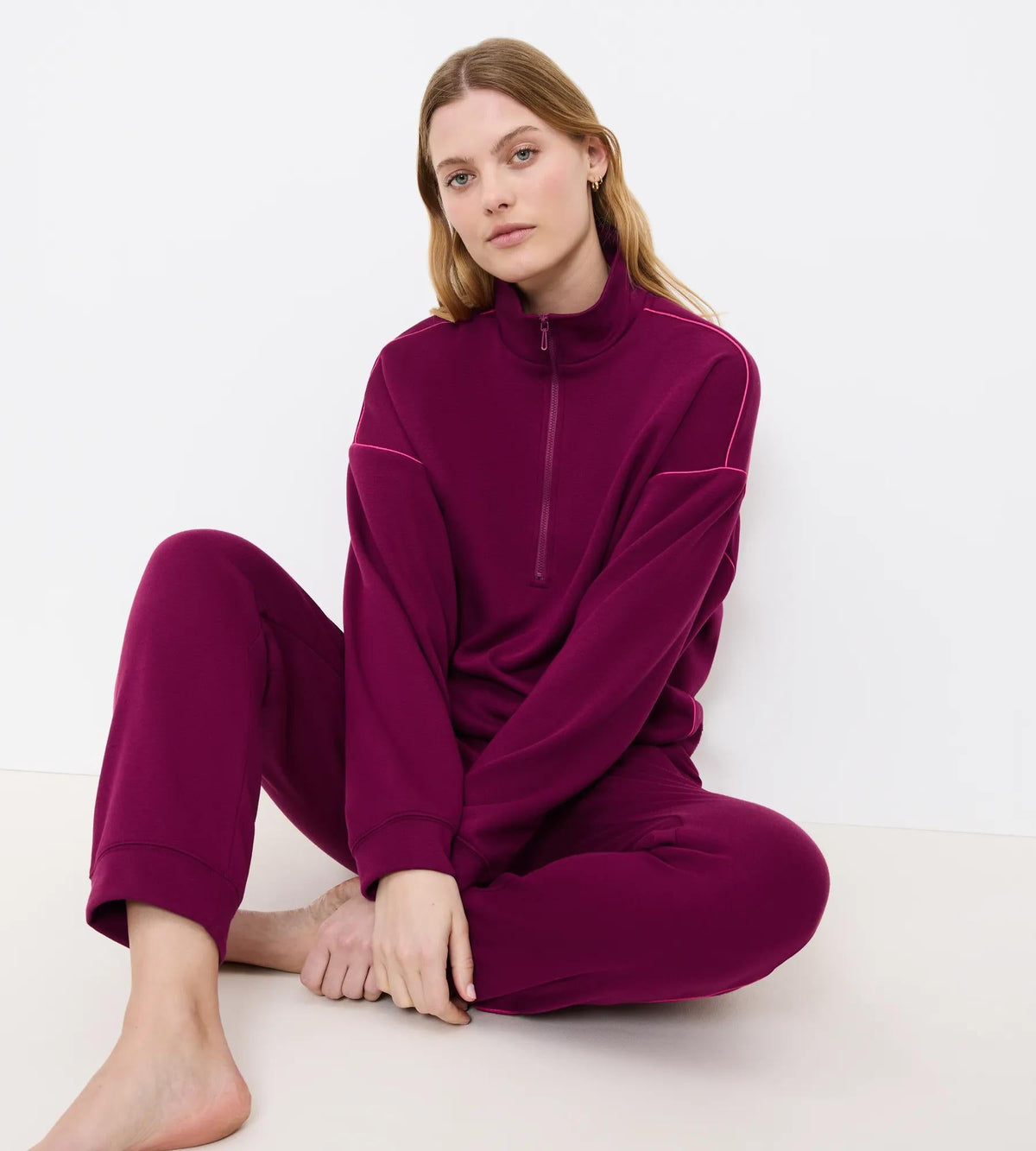 Triumph MyWear Lounge Sweater One Piece DAY TOP