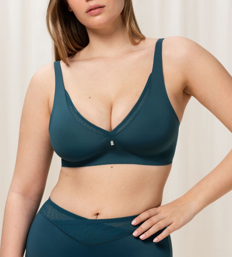 True Shape Sensation Wireless Minimiser Bra