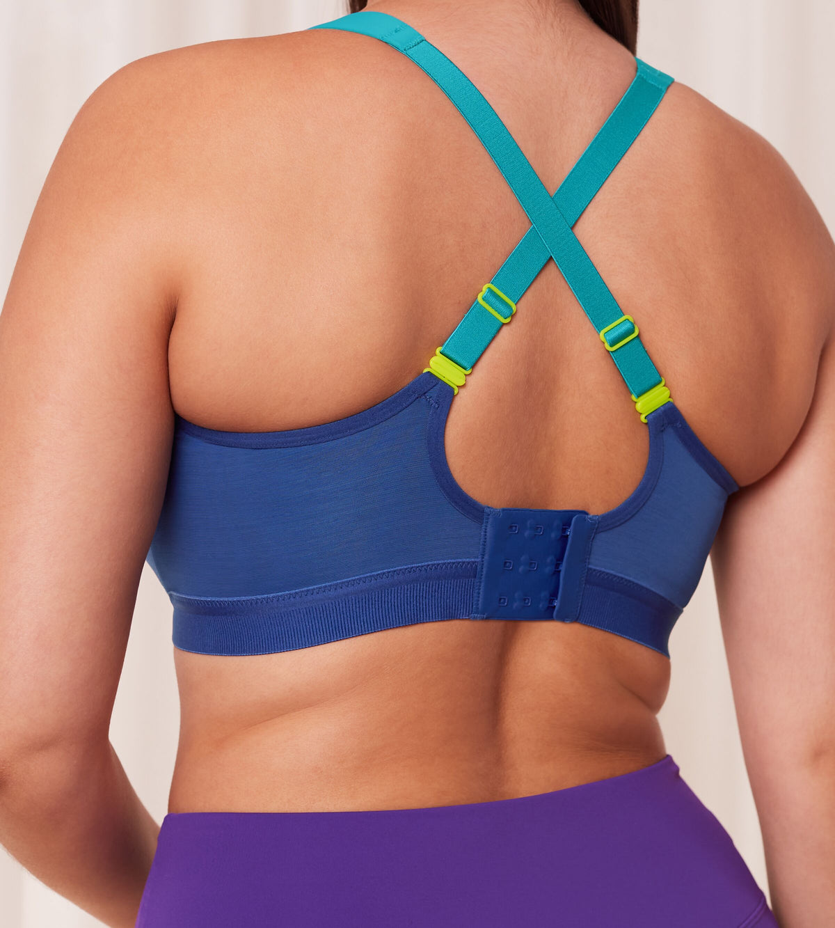 Triaction Gravity Lite Sports Bra