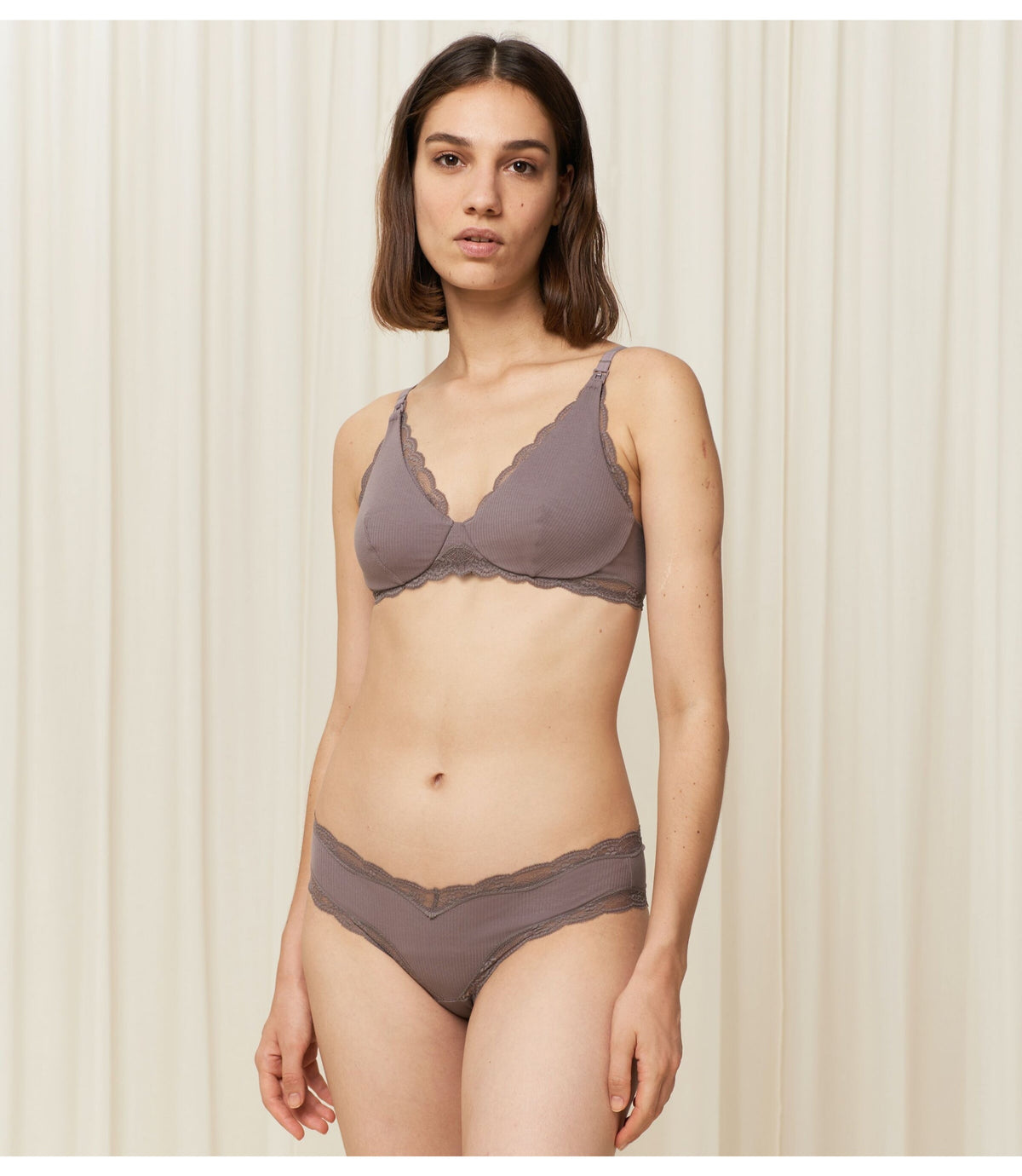 Natural Spotlight Maternity Bra
