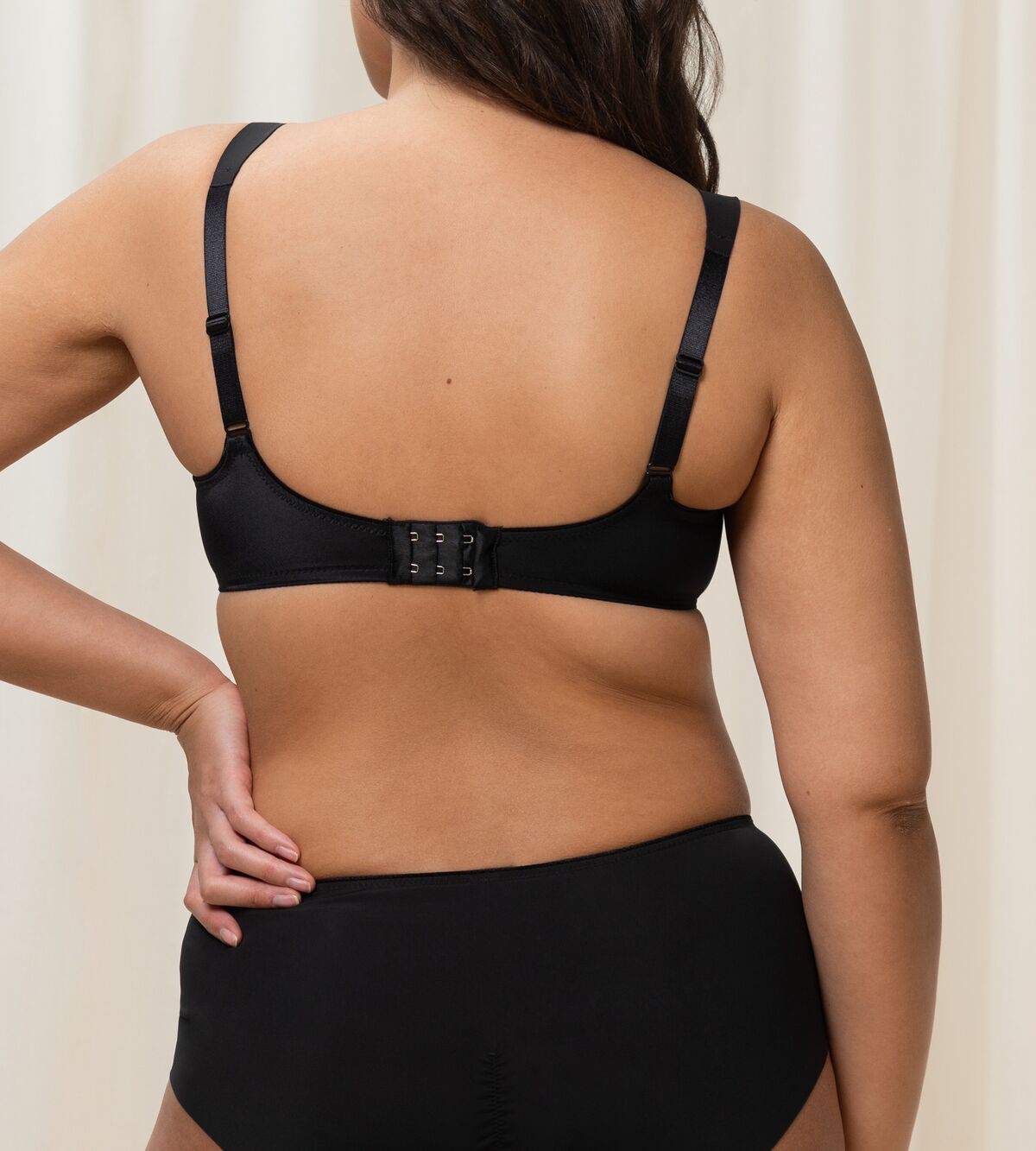Essential Minimizer