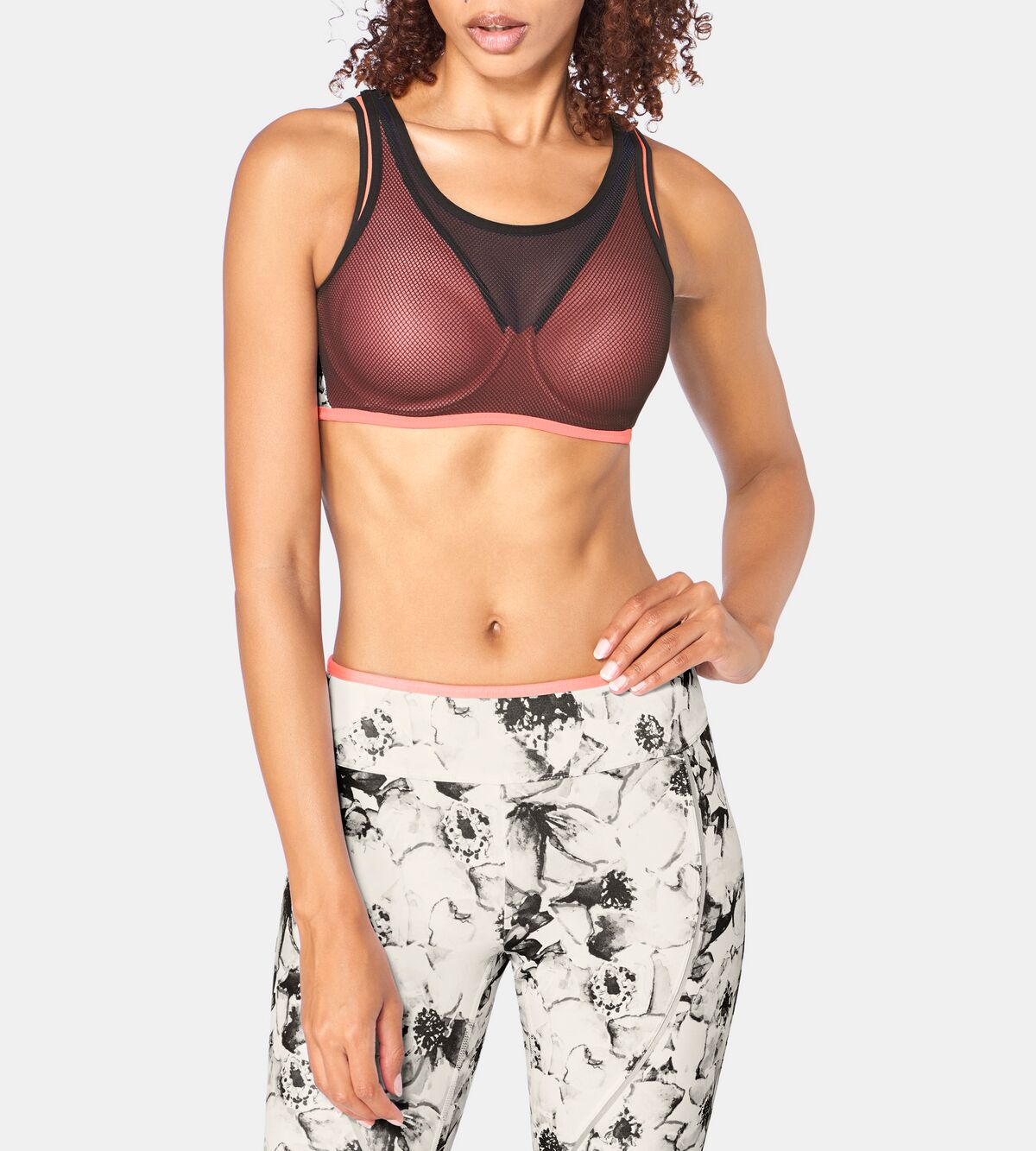 Triaction Magic Motion Sports Bra